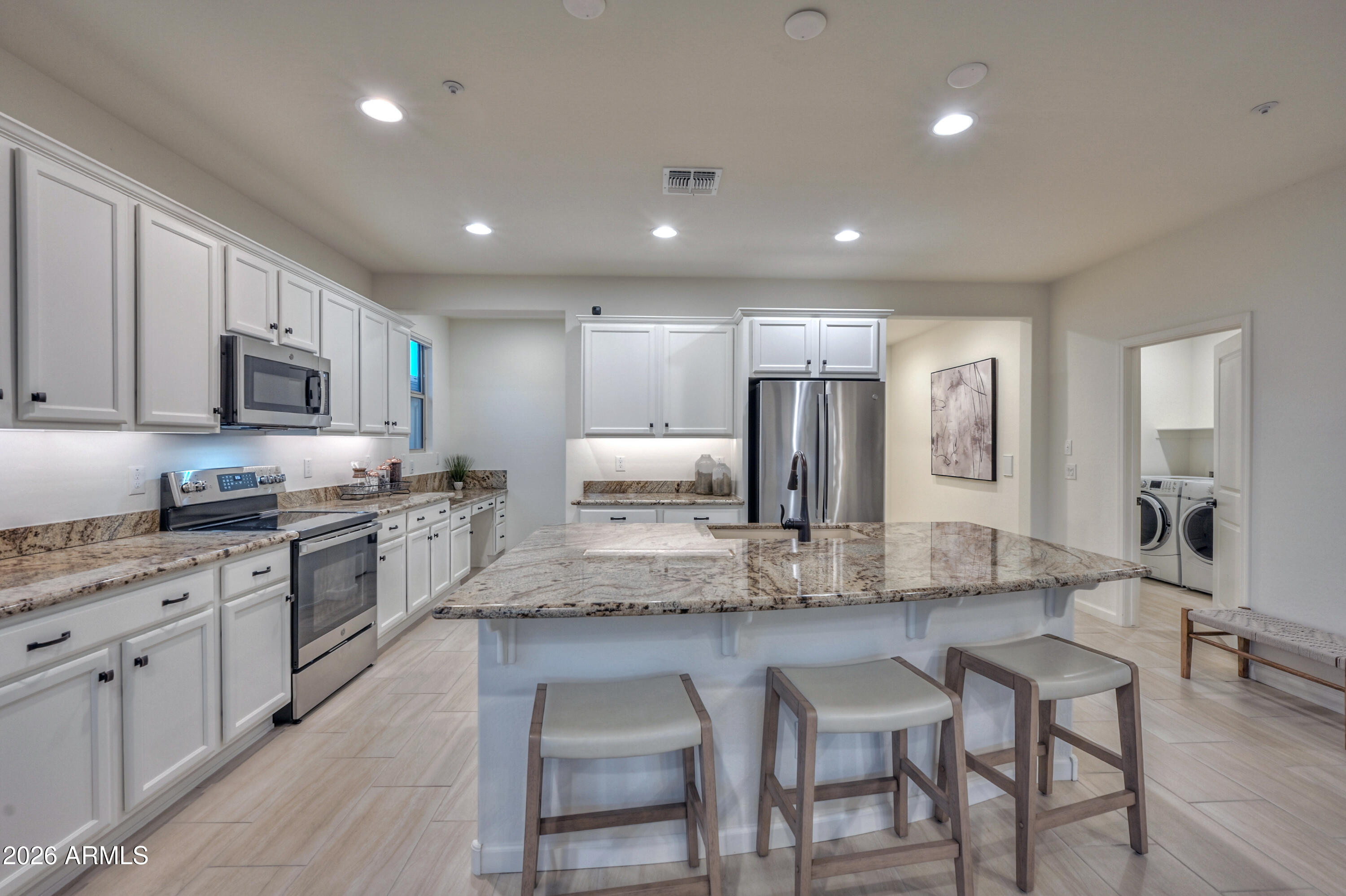 13426 W MAYBERRY Trail