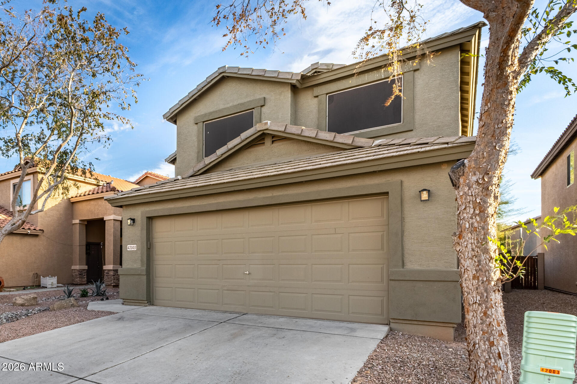 42003 W HILLMAN Drive