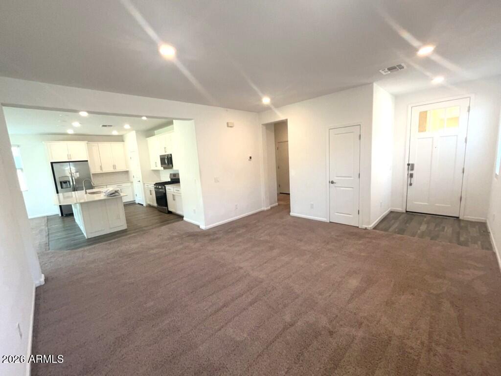 9217 W WILLOW BEND Lane