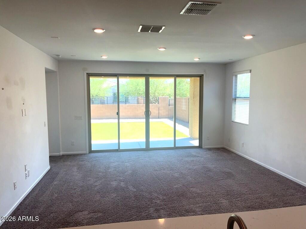 9217 W WILLOW BEND Lane