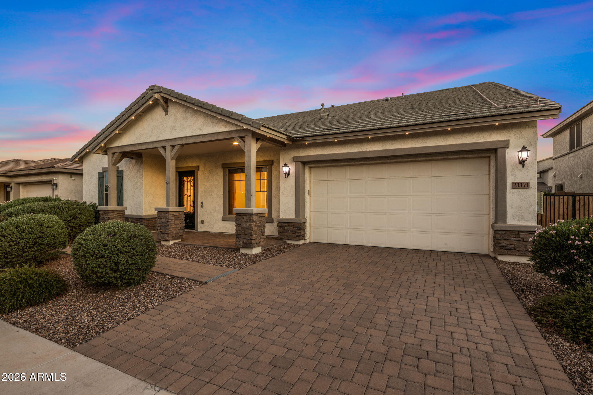 21171 E CARRIAGE Way