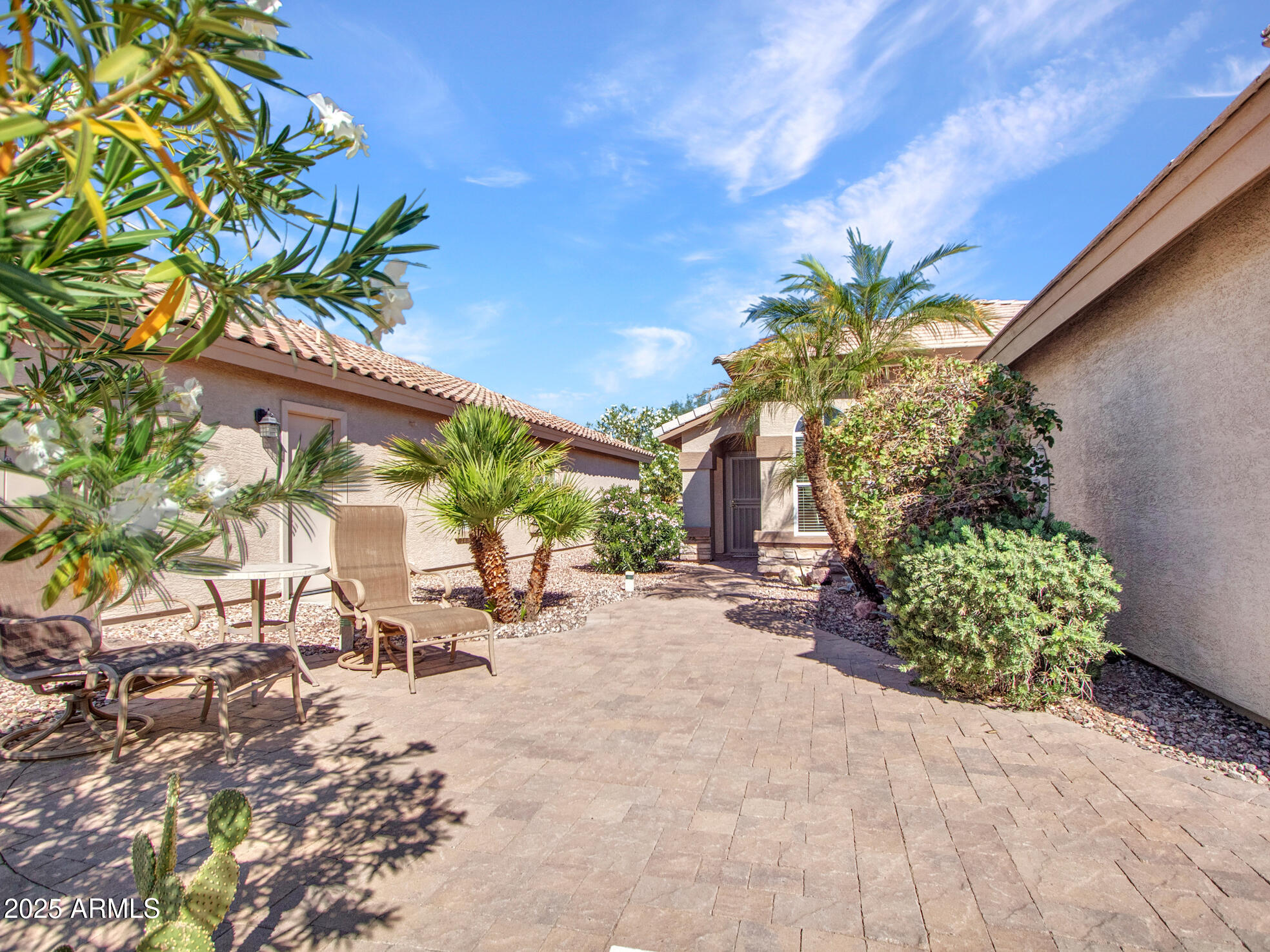 Buckeye, Arizona 85326, United States, 2 Bedrooms Bedrooms, ,2 BathroomsBathrooms,Residential,Pending,253333