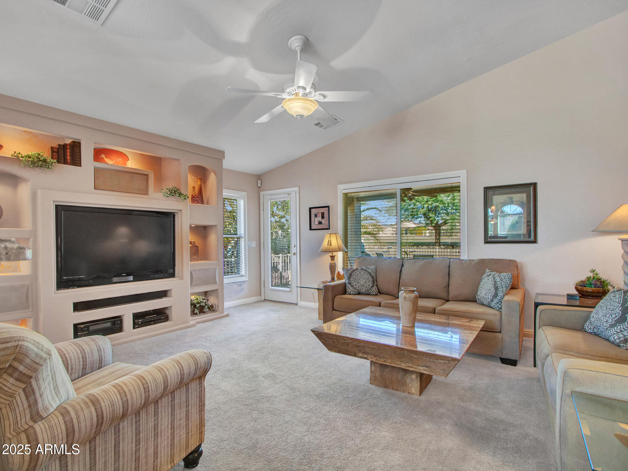 Buckeye, Arizona 85326, United States, 2 Bedrooms Bedrooms, ,2 BathroomsBathrooms,Residential,Pending,253333