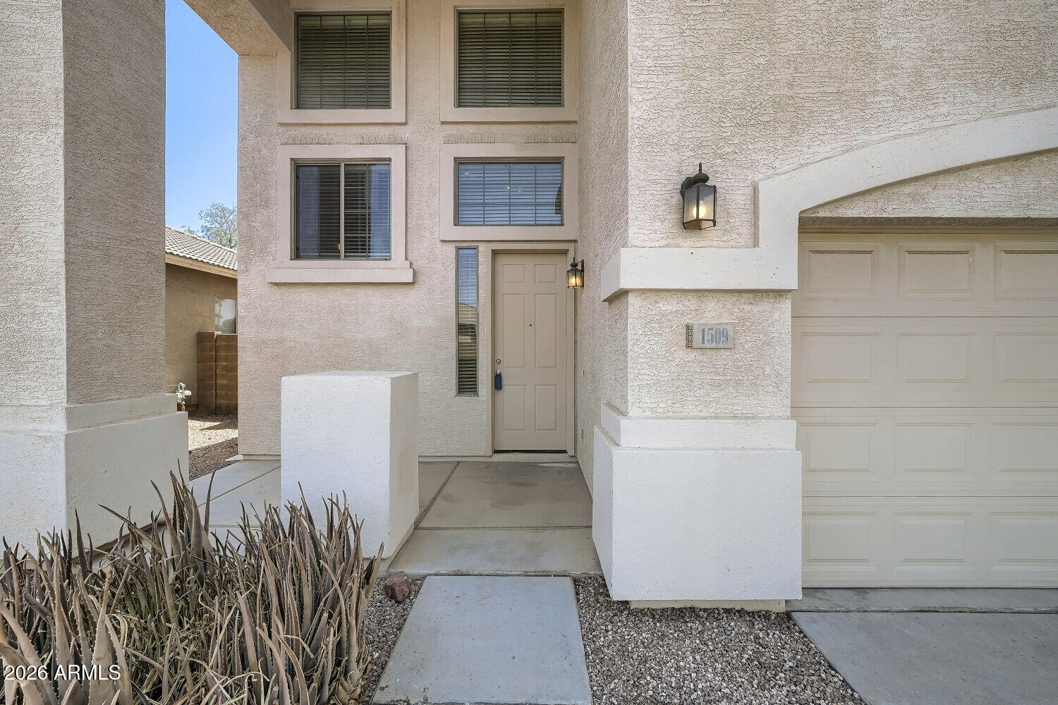1509 S 123RD Drive