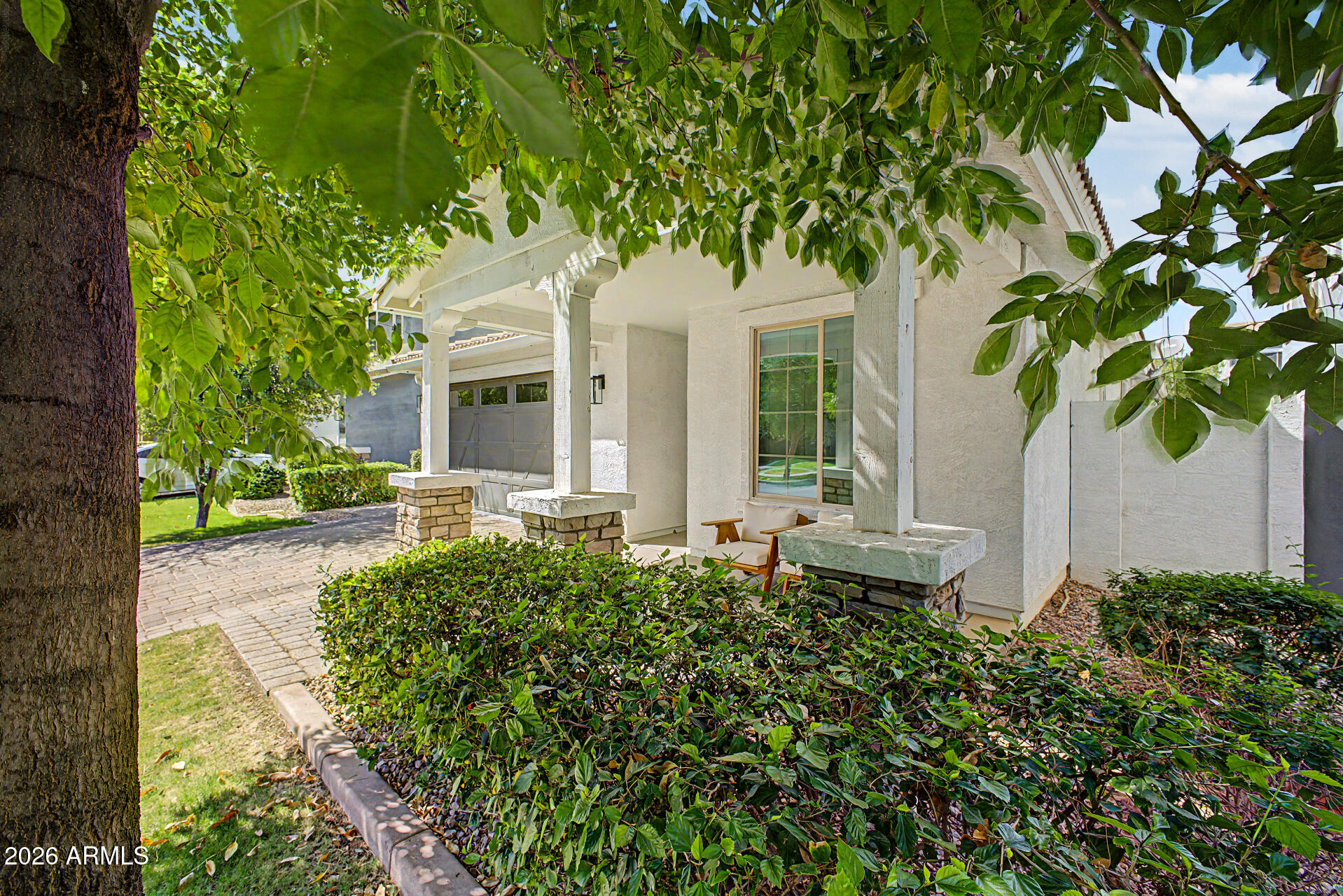 4242 E RAWHIDE Street