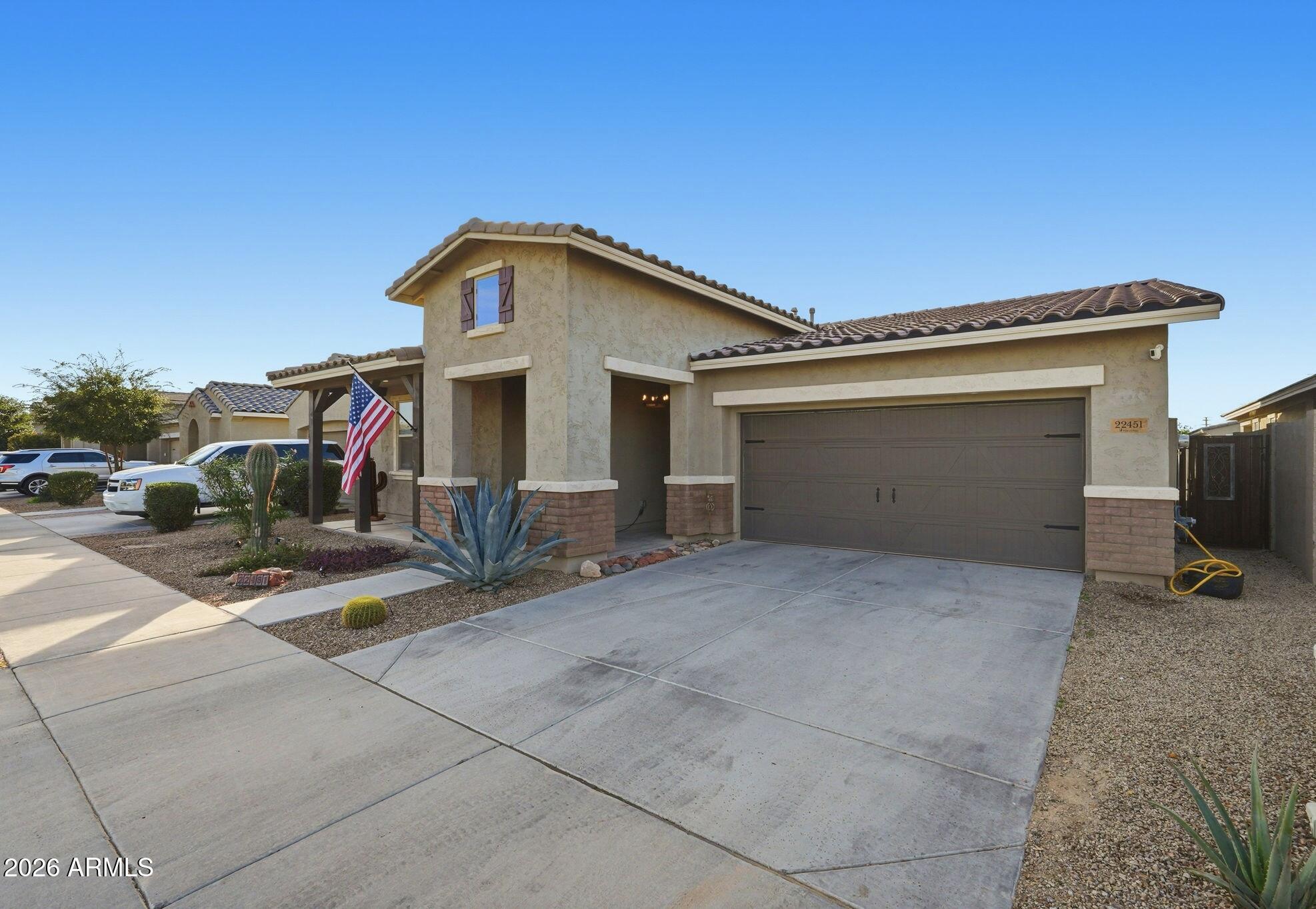 22451 E STONECREST Drive