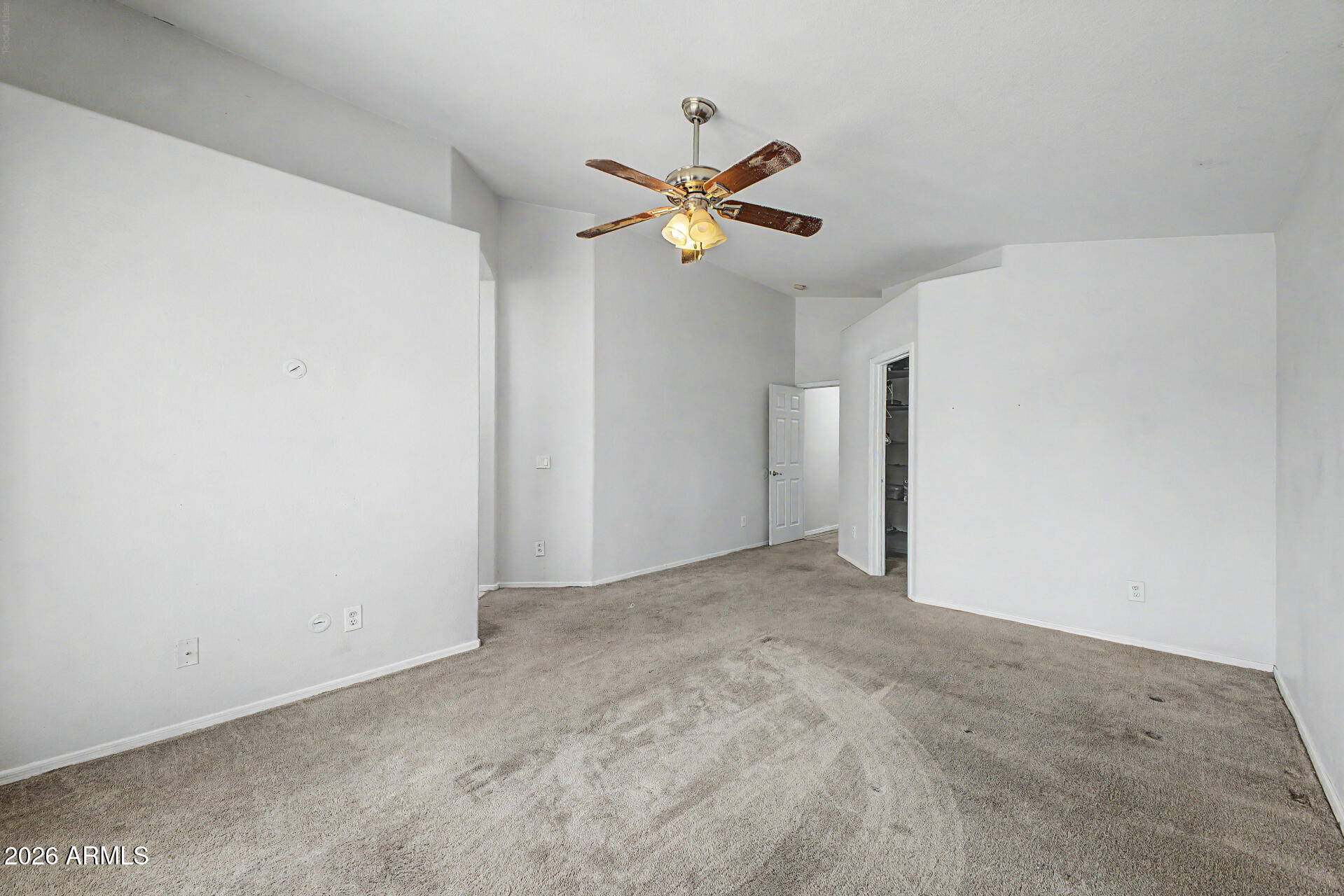 STONEGATE ESTATES - Residential