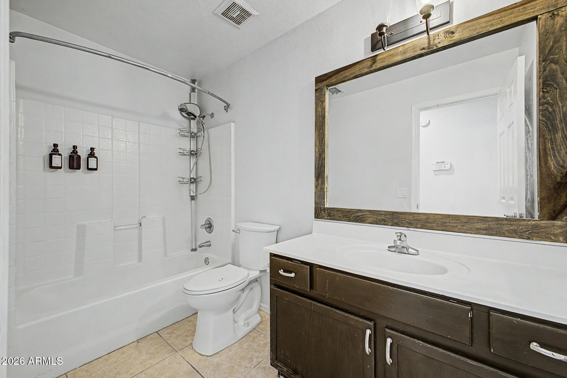 STONEGATE ESTATES - Residential