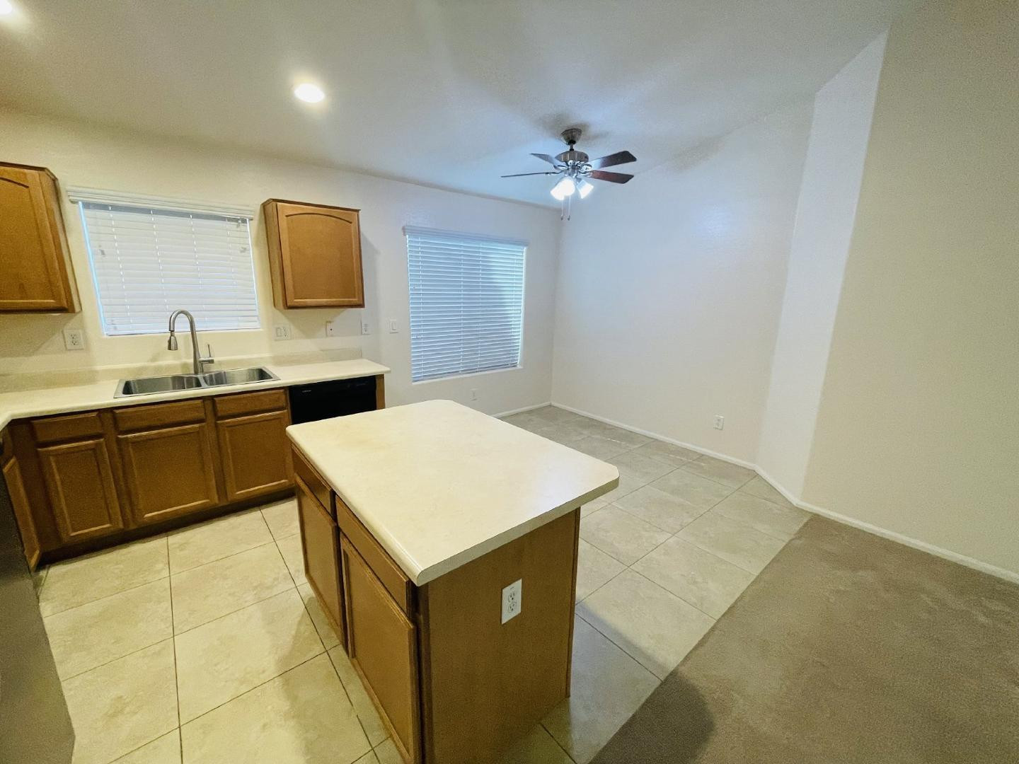 39974 W THORNBERRY