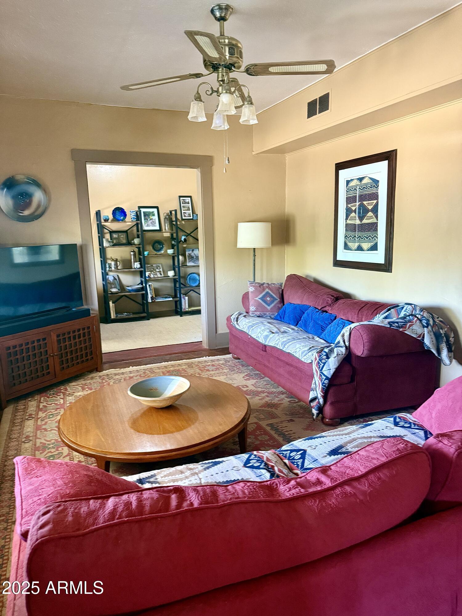 340 W LA MINA Avenue