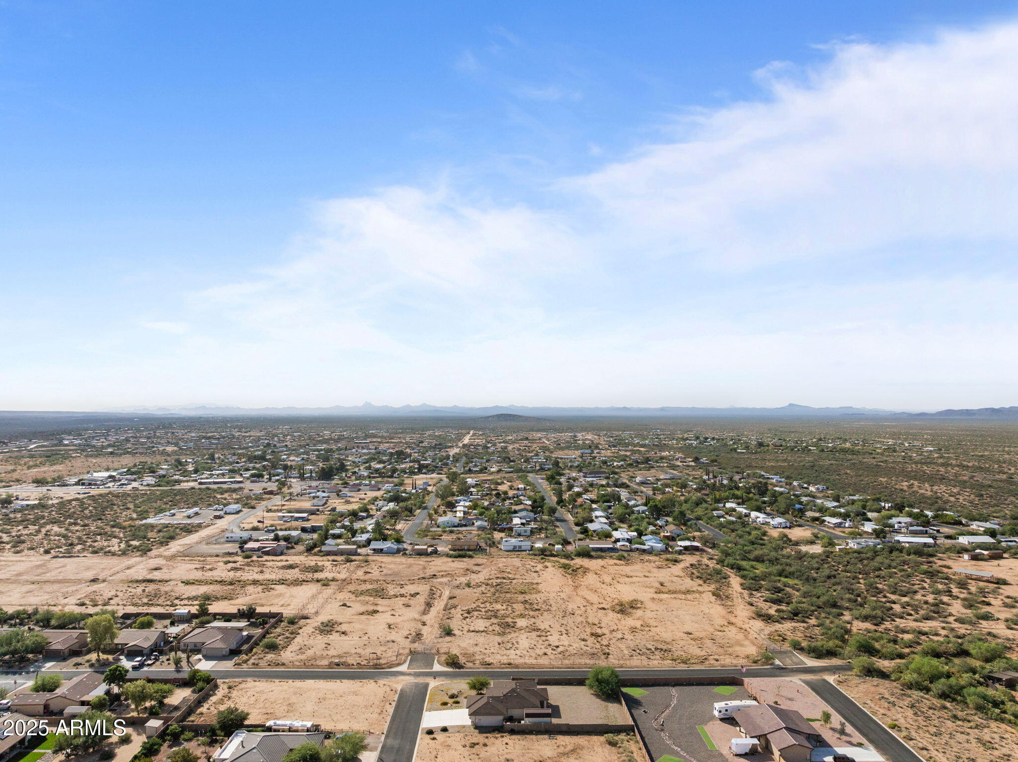 22781 W WEAVER VALLEY Drive -