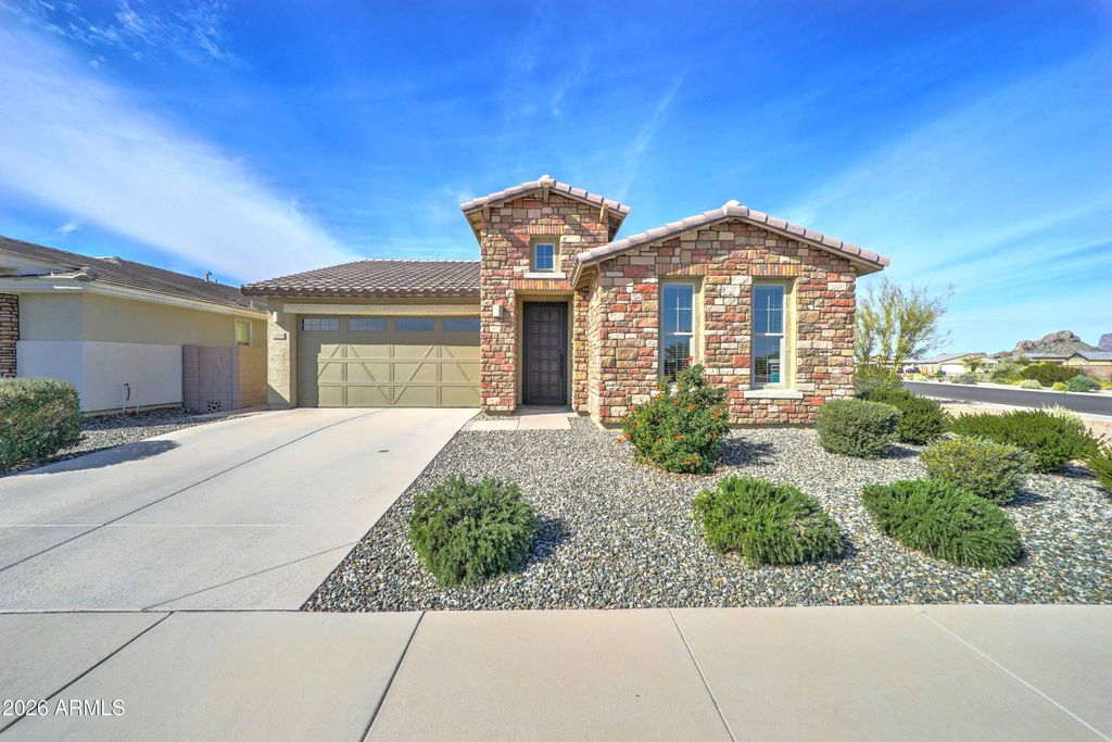 Photo of 12250 E Red Butte, Gold Canyon, AZ 85118 (MLS # 6974281)
