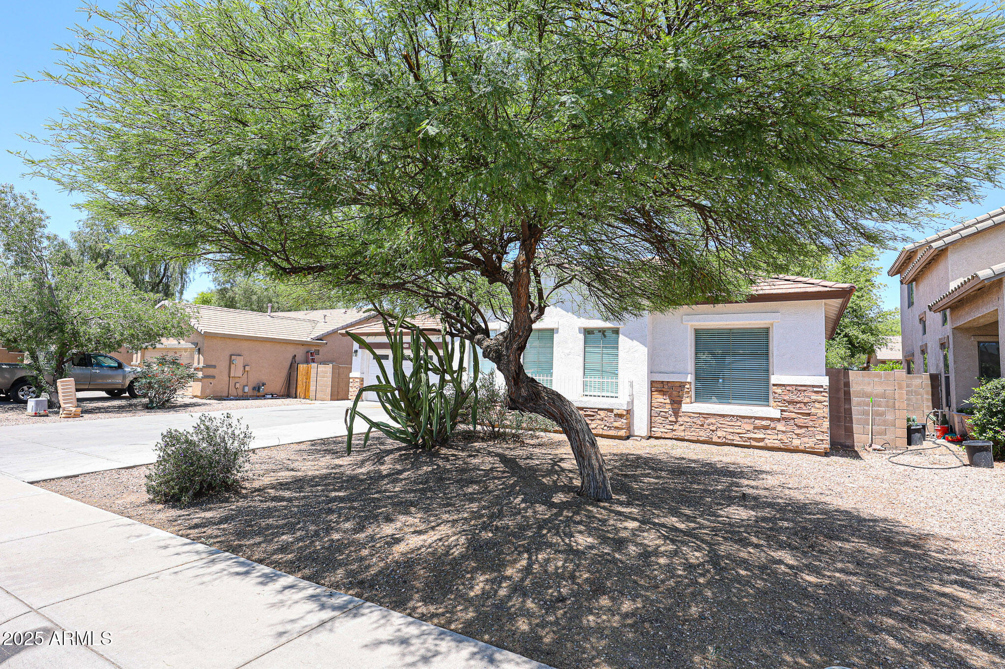 7126 W OCOTILLO Road