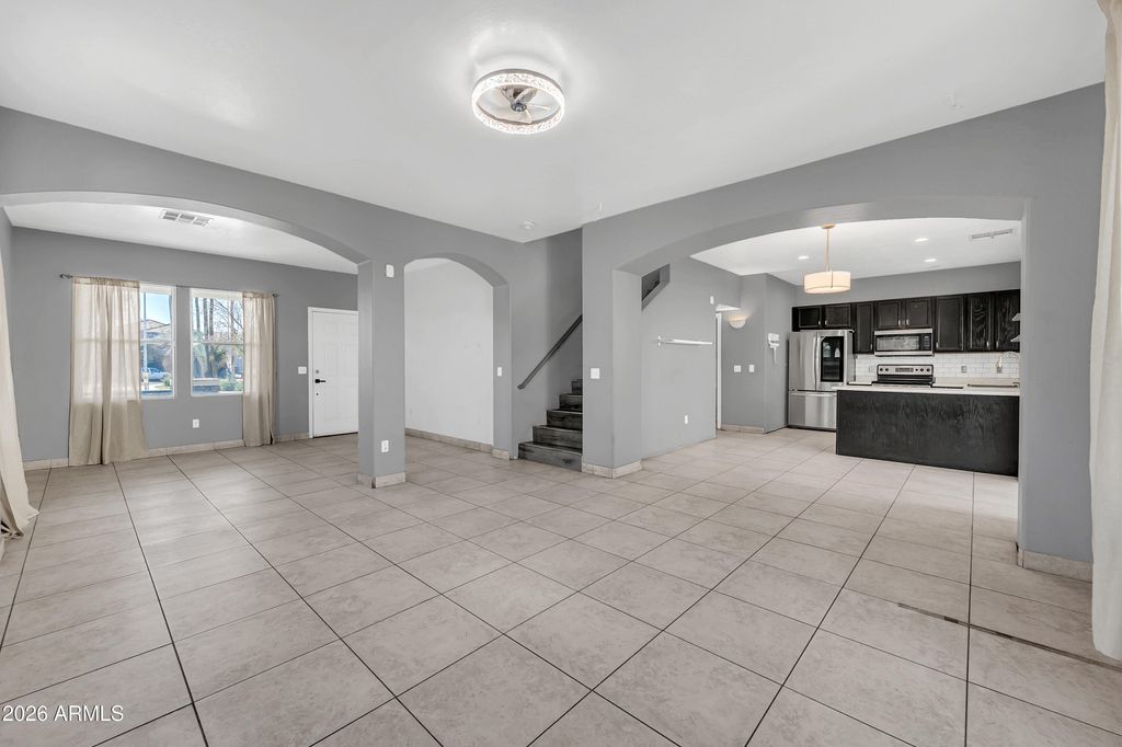 Photo of 3922 W Fremont Road, Phoenix, AZ 85041 (MLS # 6975165)