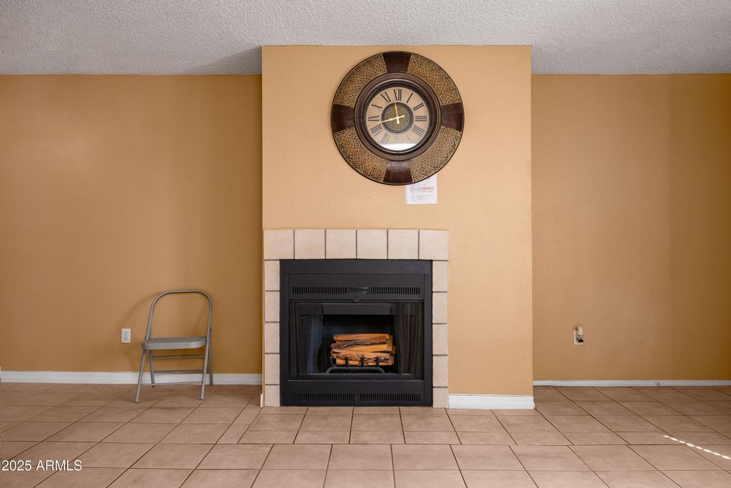 Photo of 11640 N 51st Avenue #204, Glendale, AZ 85304 (MLS # 6930978)