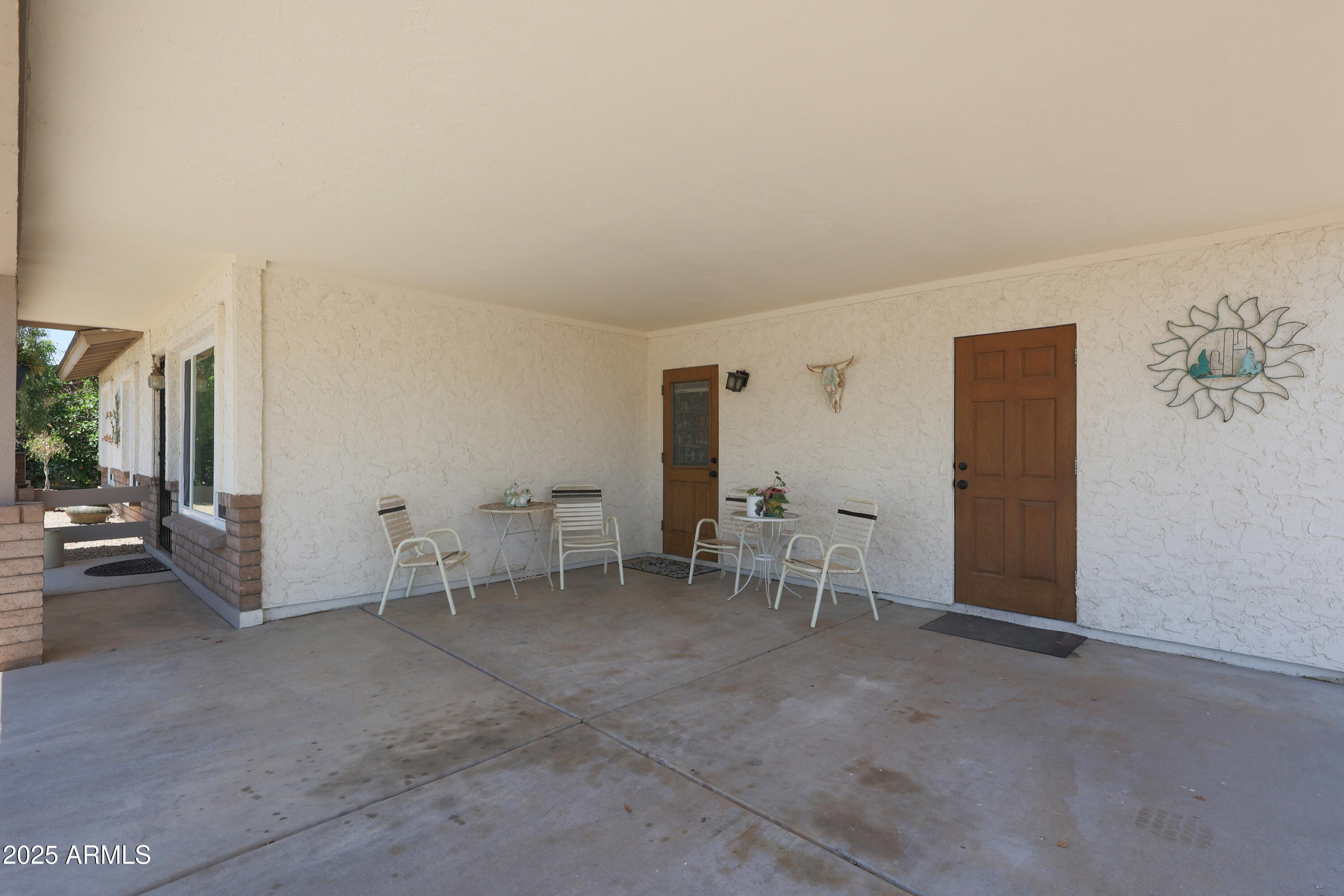 Homes 4 730 W Curry Street
