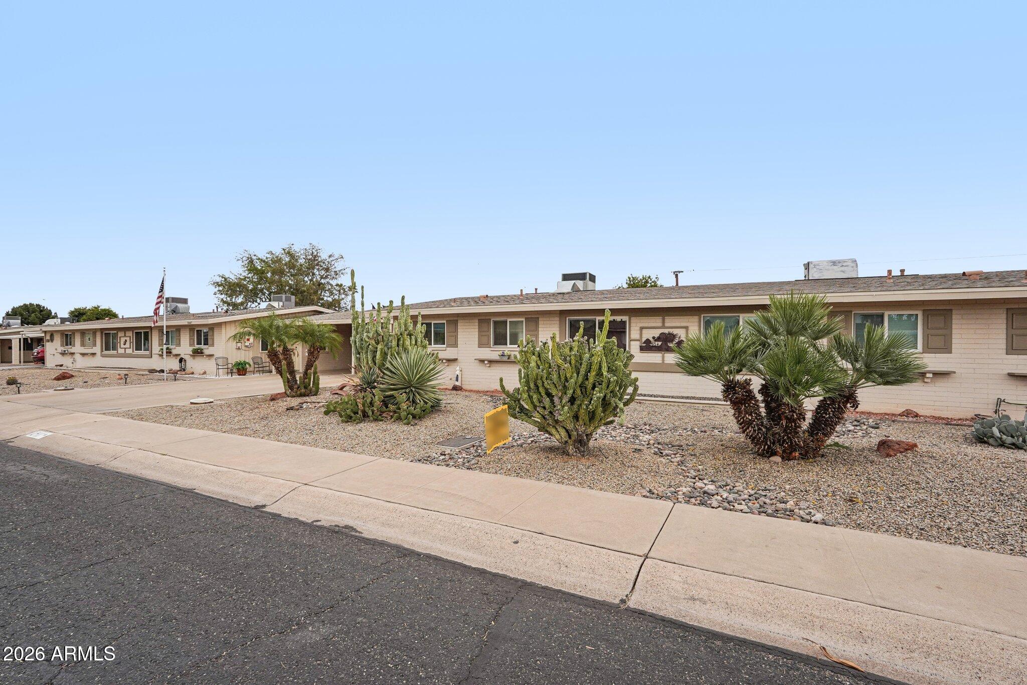 10411 W CLAIR Drive