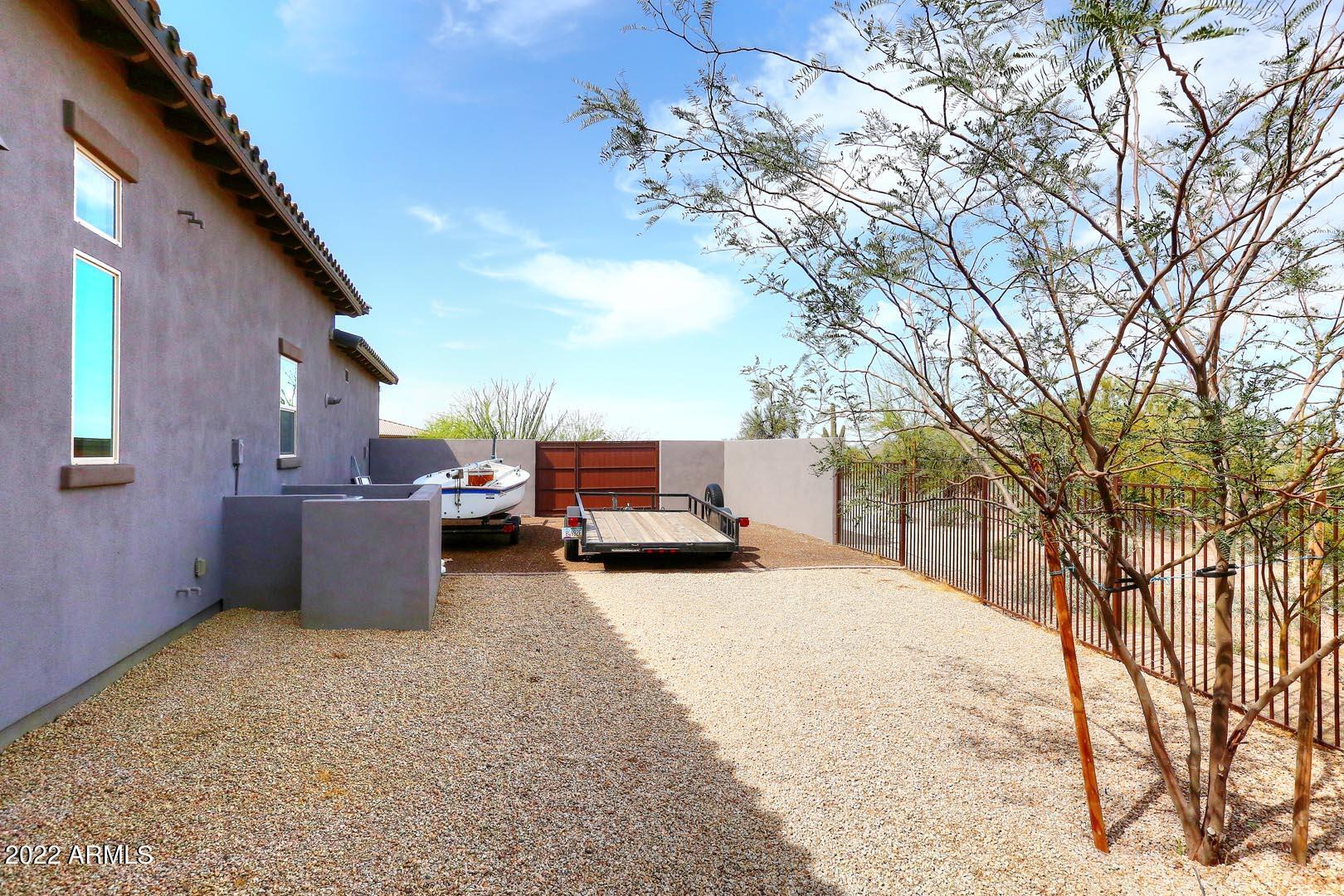 ANDALUZA - Residential