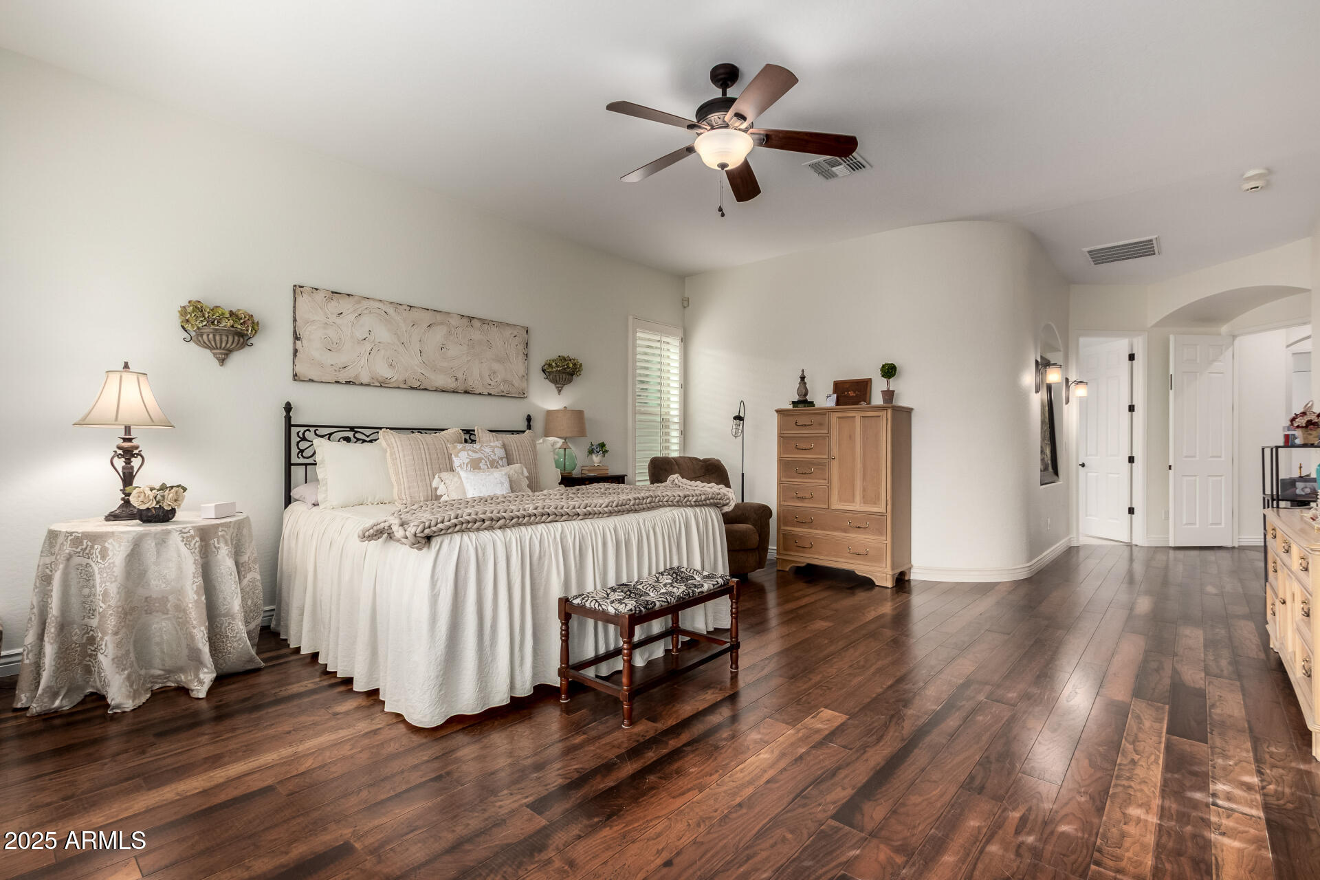 1711 W PRESCOTT Drive