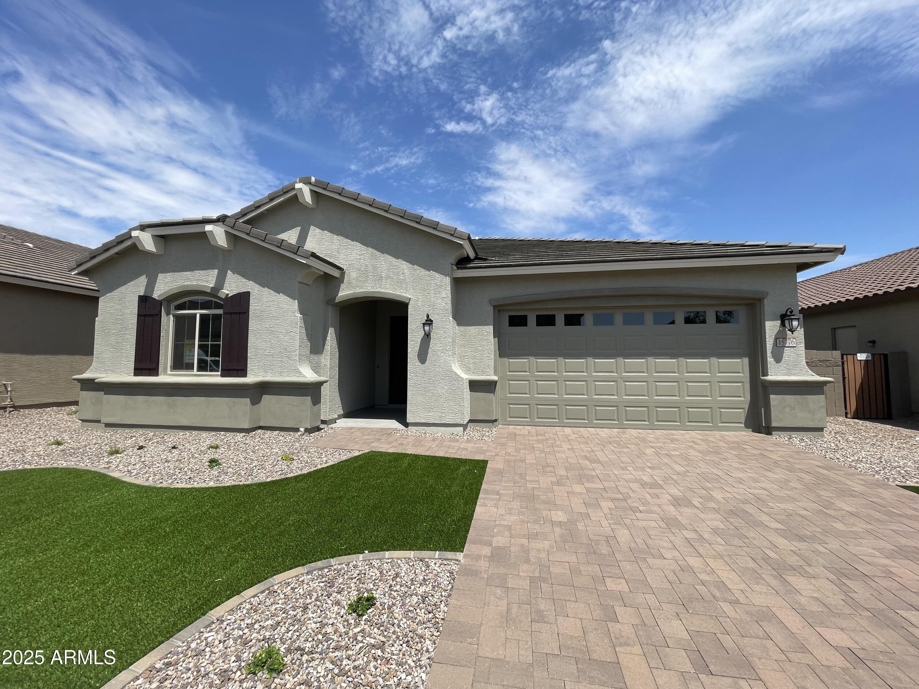 15776 W MARIPOSA GRANDE --