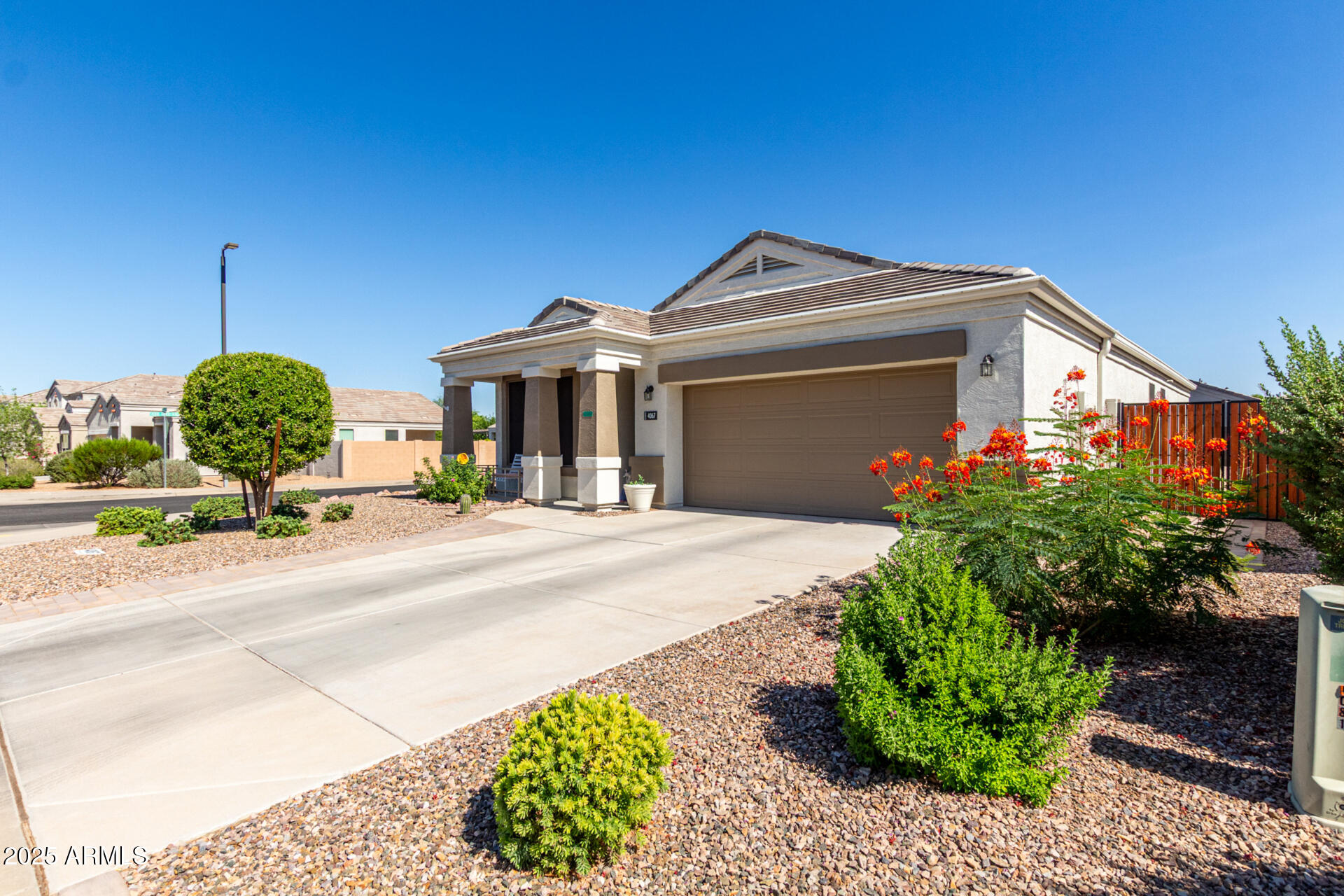 4067 W MAGGIE Drive