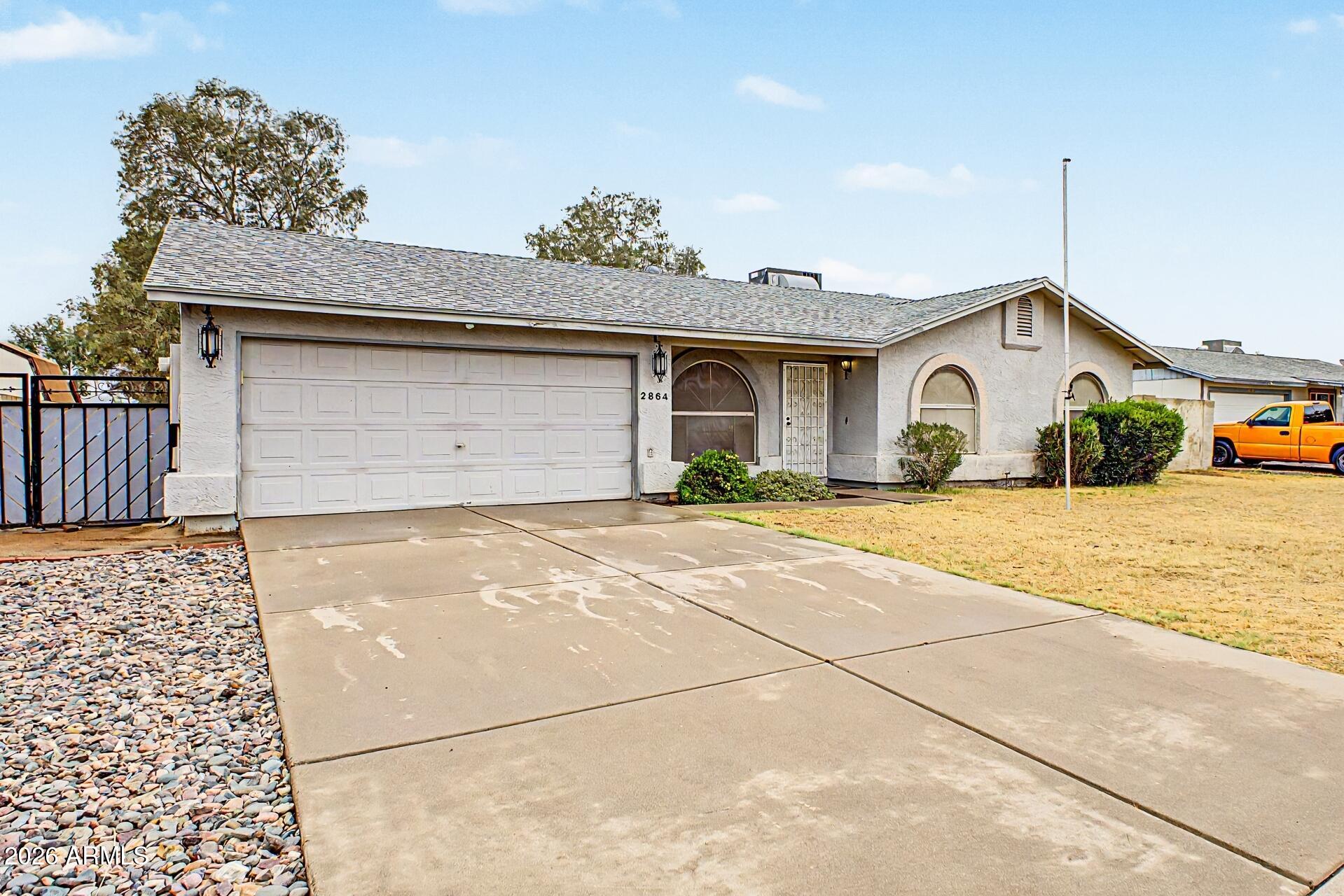 Properties 3 2864 E JAVELINA Avenue
