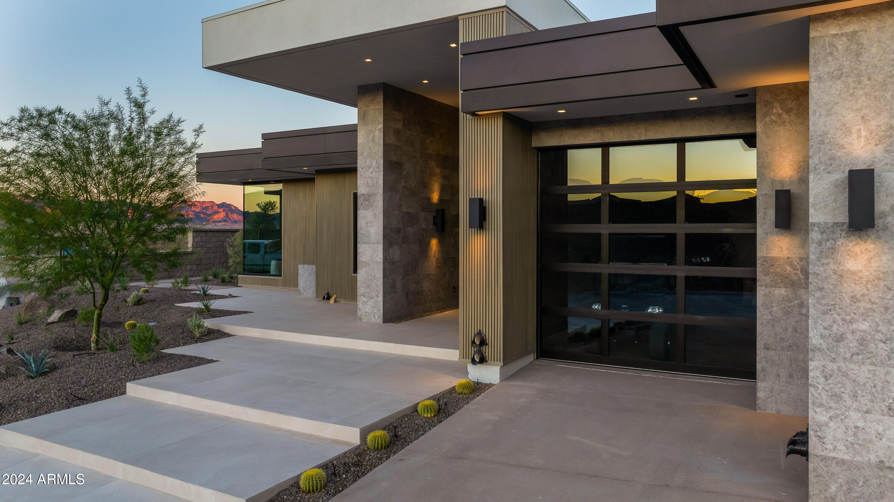 2437 Wren Cv Way