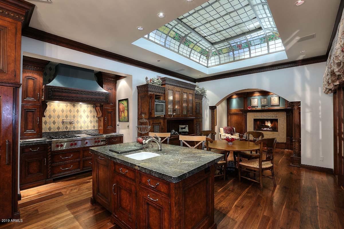 CAMELBACK COUNTRY CLUB ESTATES 6 - Residential