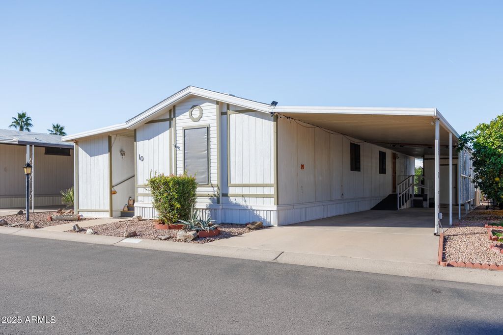 Photo of 450 W Sunwest Drive #10, Casa Grande, AZ 85122 (MLS # 6960187)