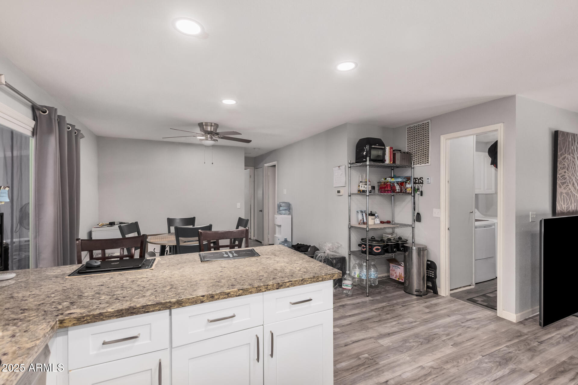 201 S GREENFIELD Road 131