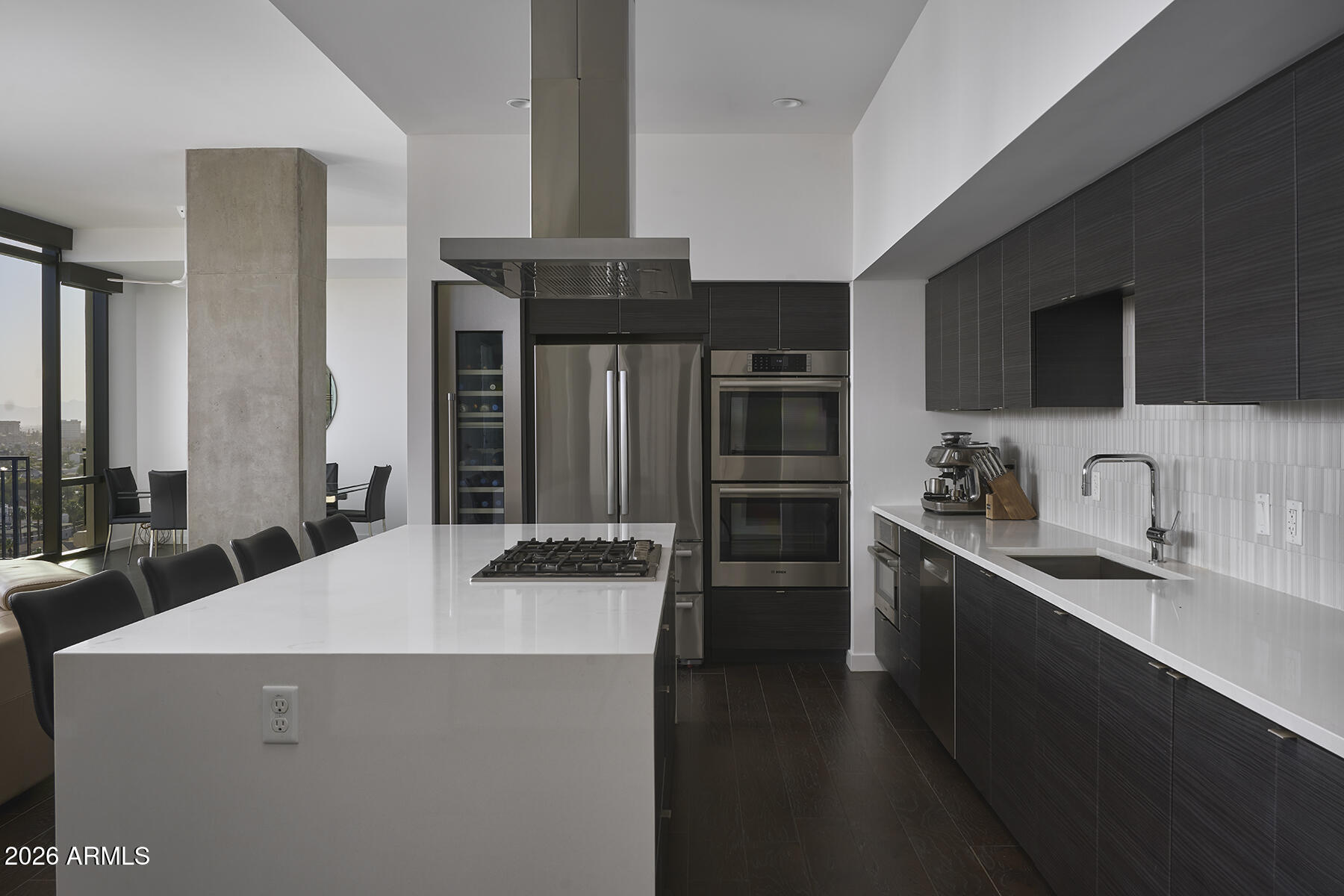 200 W PORTLAND Street 1417