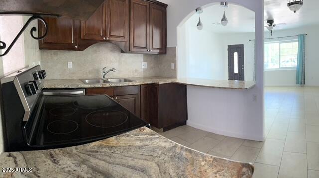 1117 E SUNNYSLOPE Lane