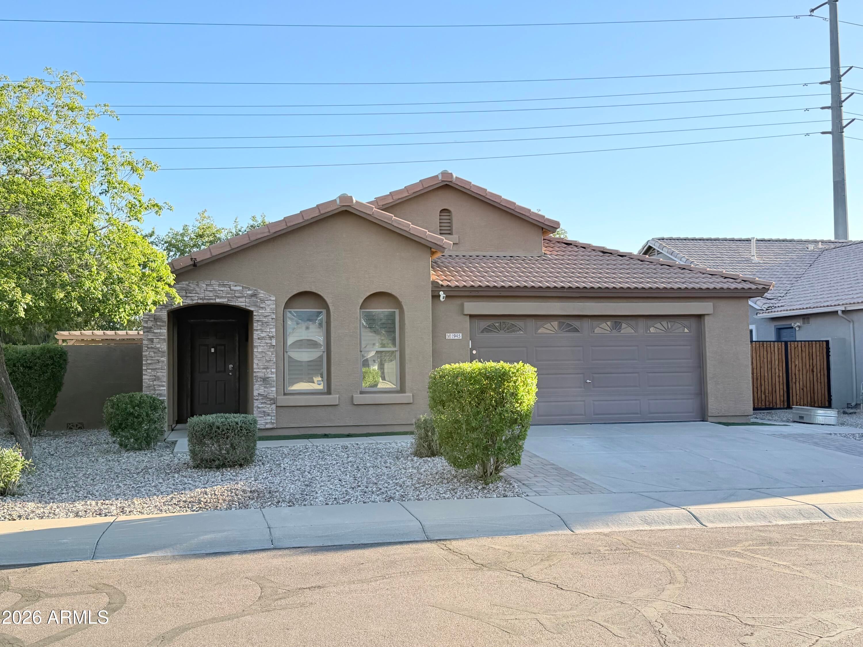 1945 E ALOE Place