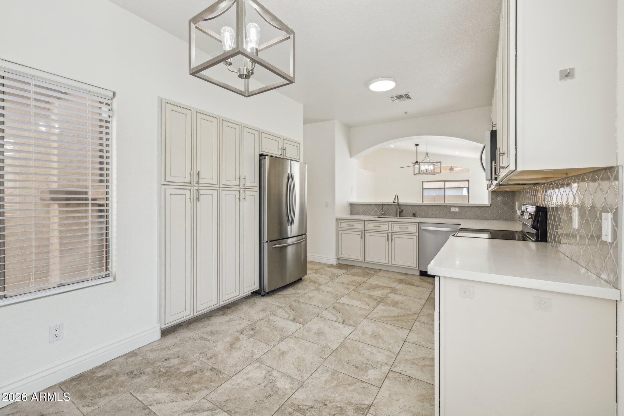 3027 N 83RD Place