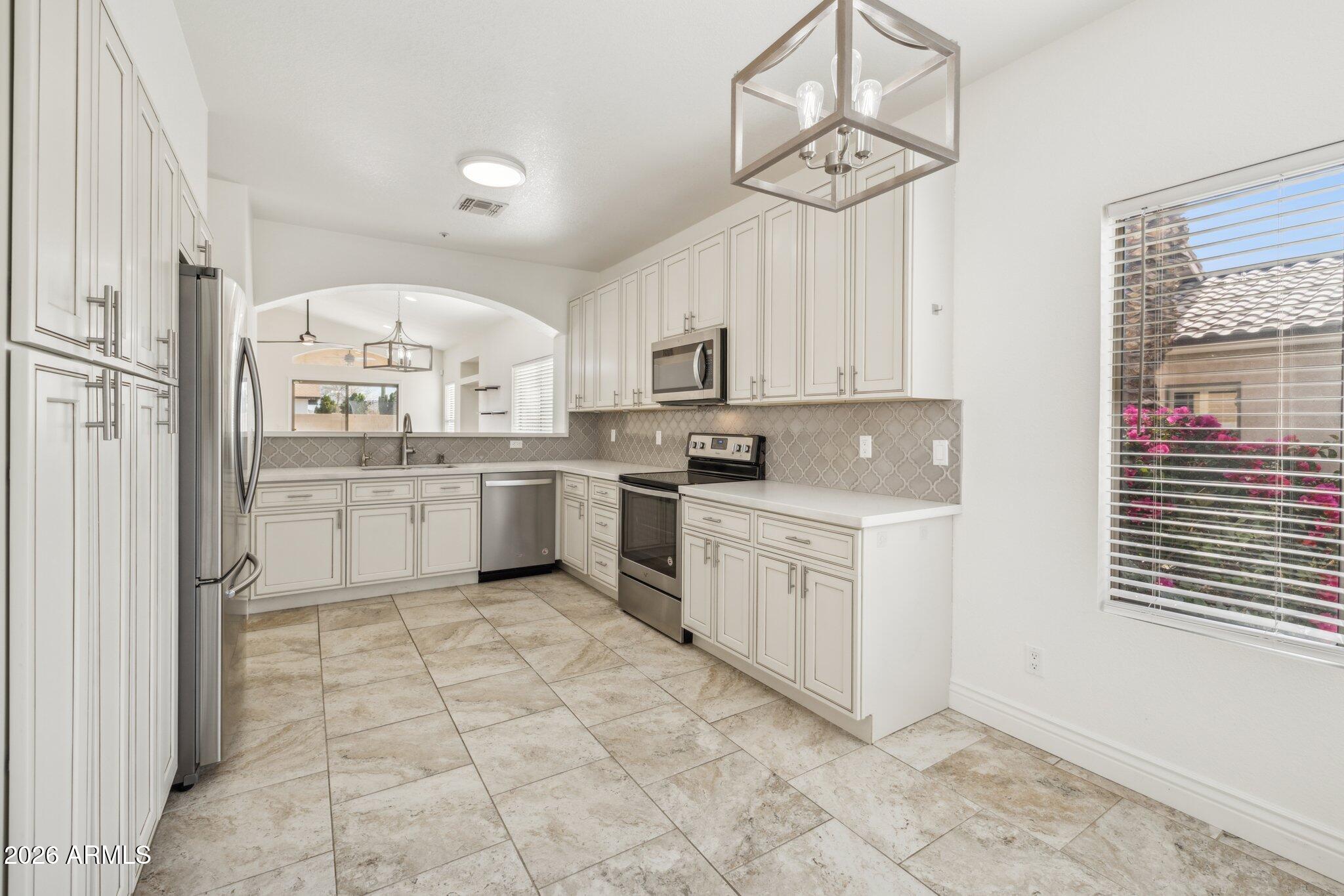 3027 N 83RD Place