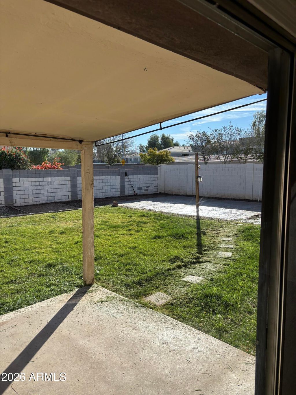 Photo of 1064 E Hoover Avenue, Mesa, AZ 85204 (MLS # 7000201)