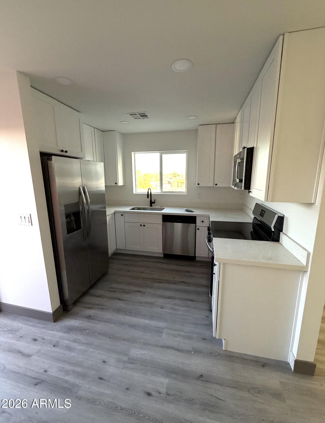 6630 S 11th Street 1