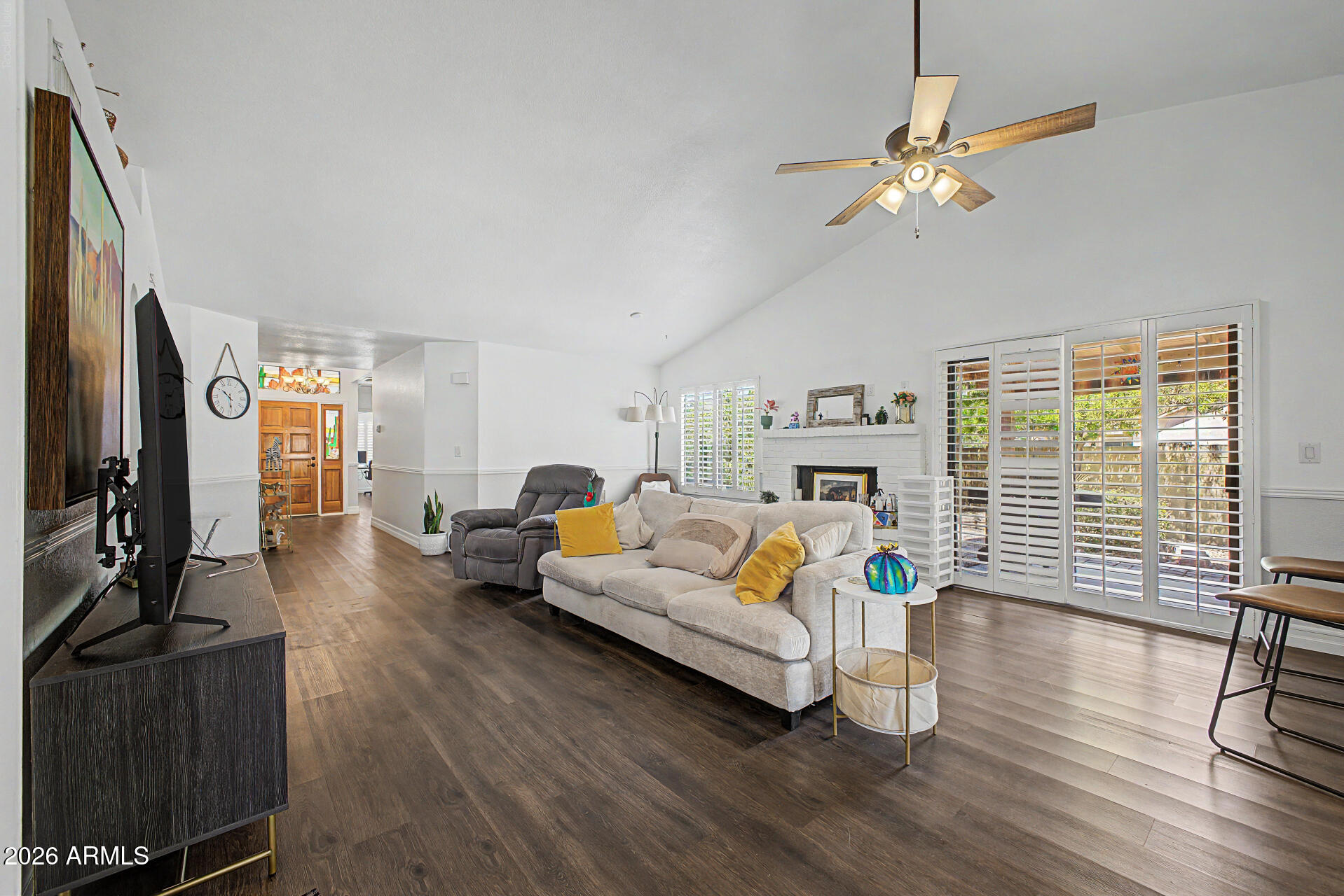 1202 W SEA BASS Court
