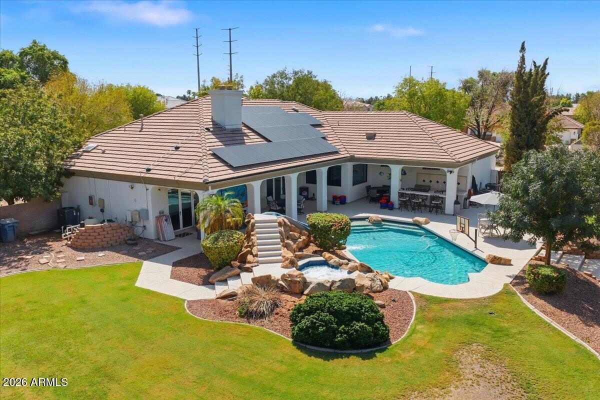 176 S EQUESTRIAN Court