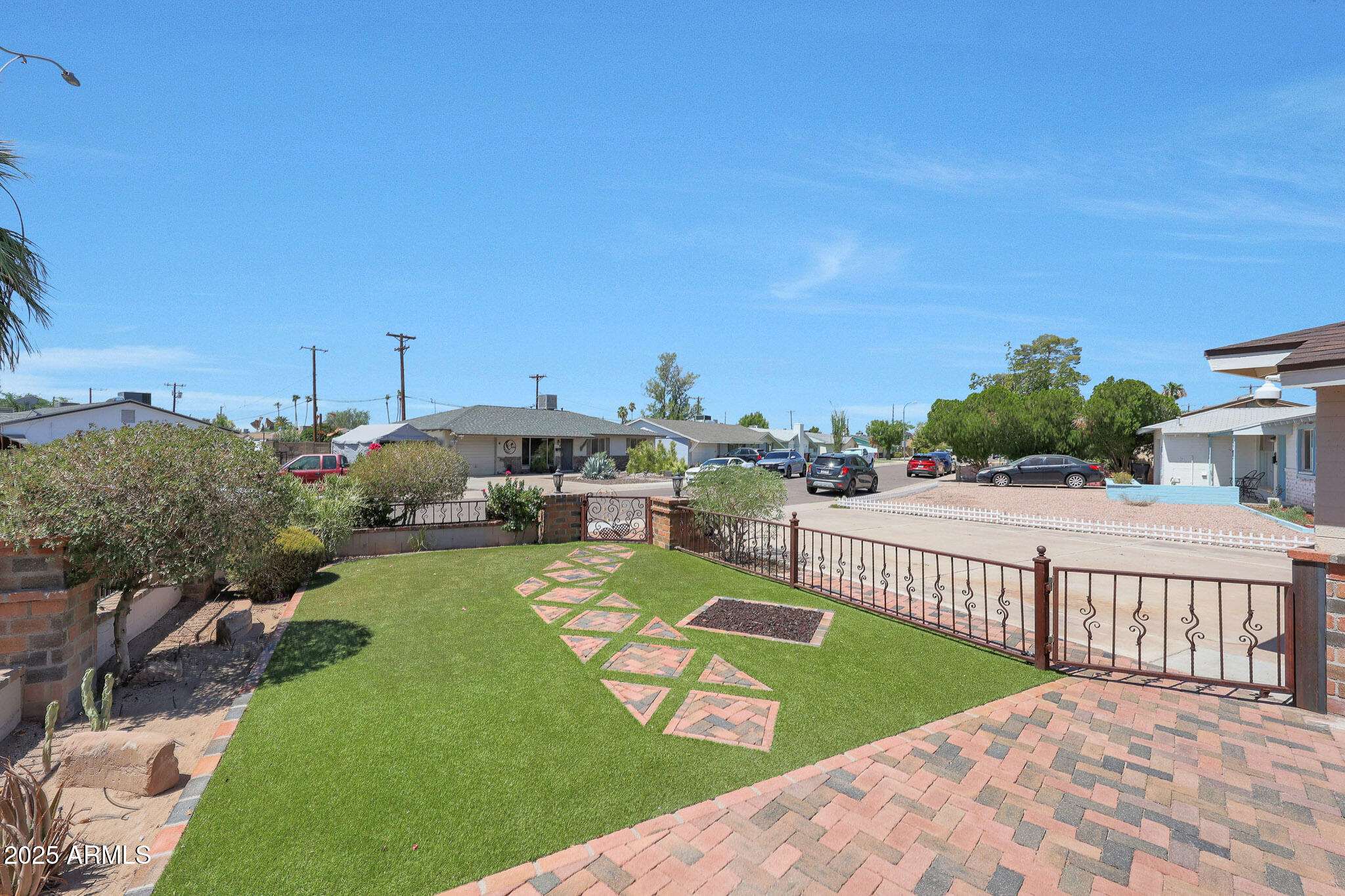 8112 E MONTE VISTA Road