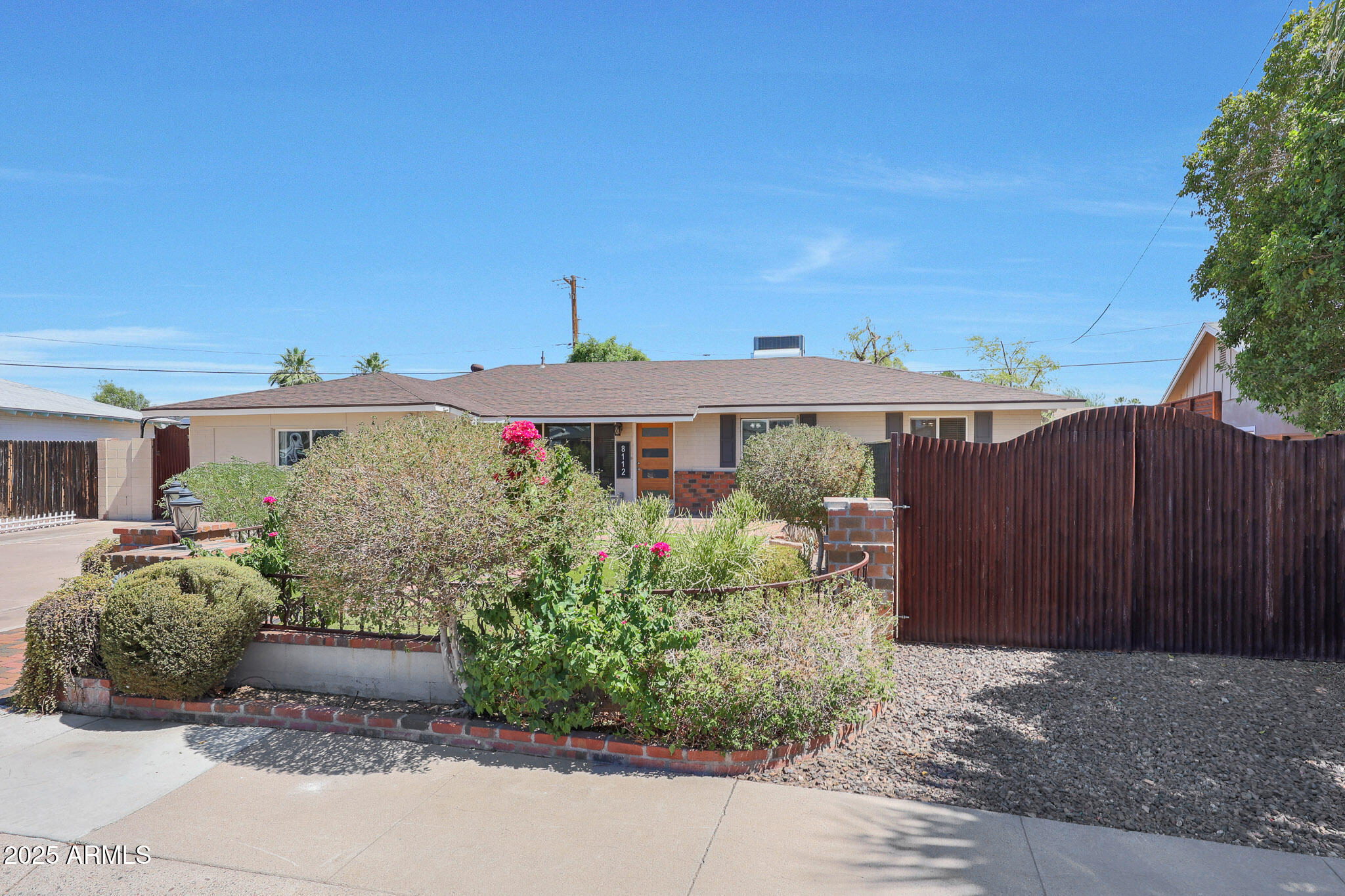 8112 E MONTE VISTA Road