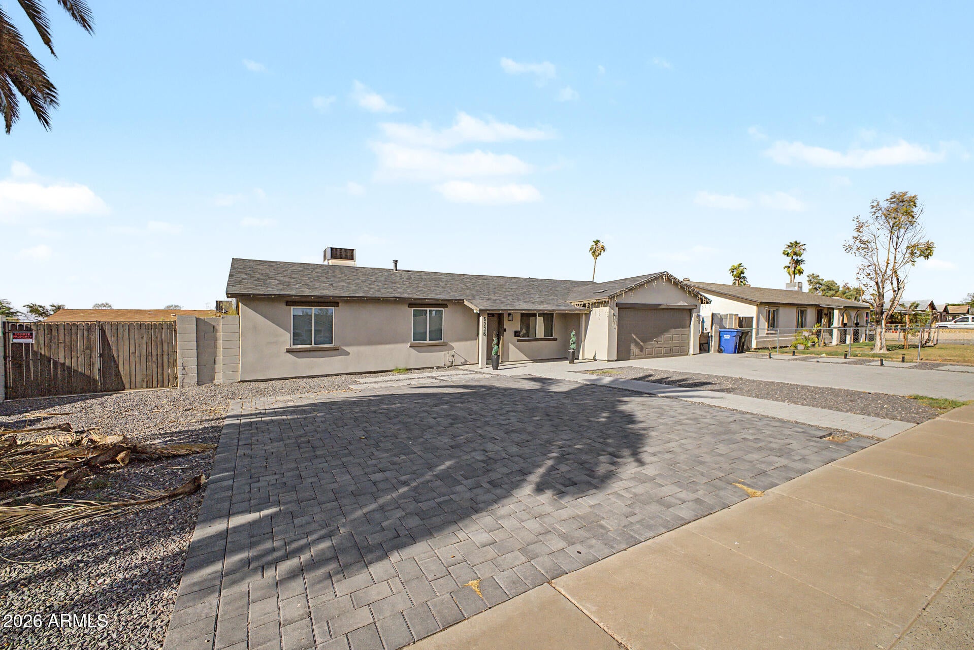 6226 W ALMERIA Road