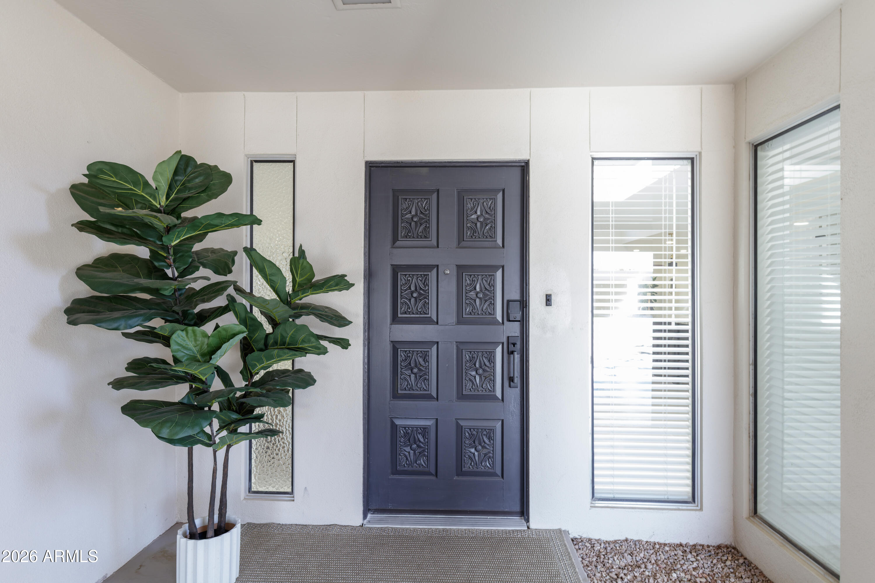 8746 E Via De Viva Street