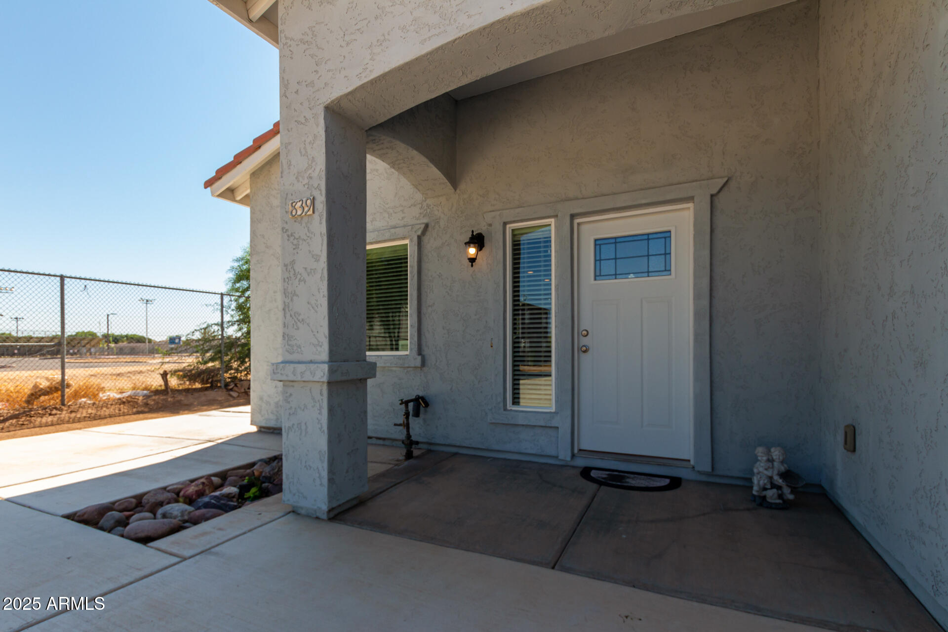 839 E ROESER Road