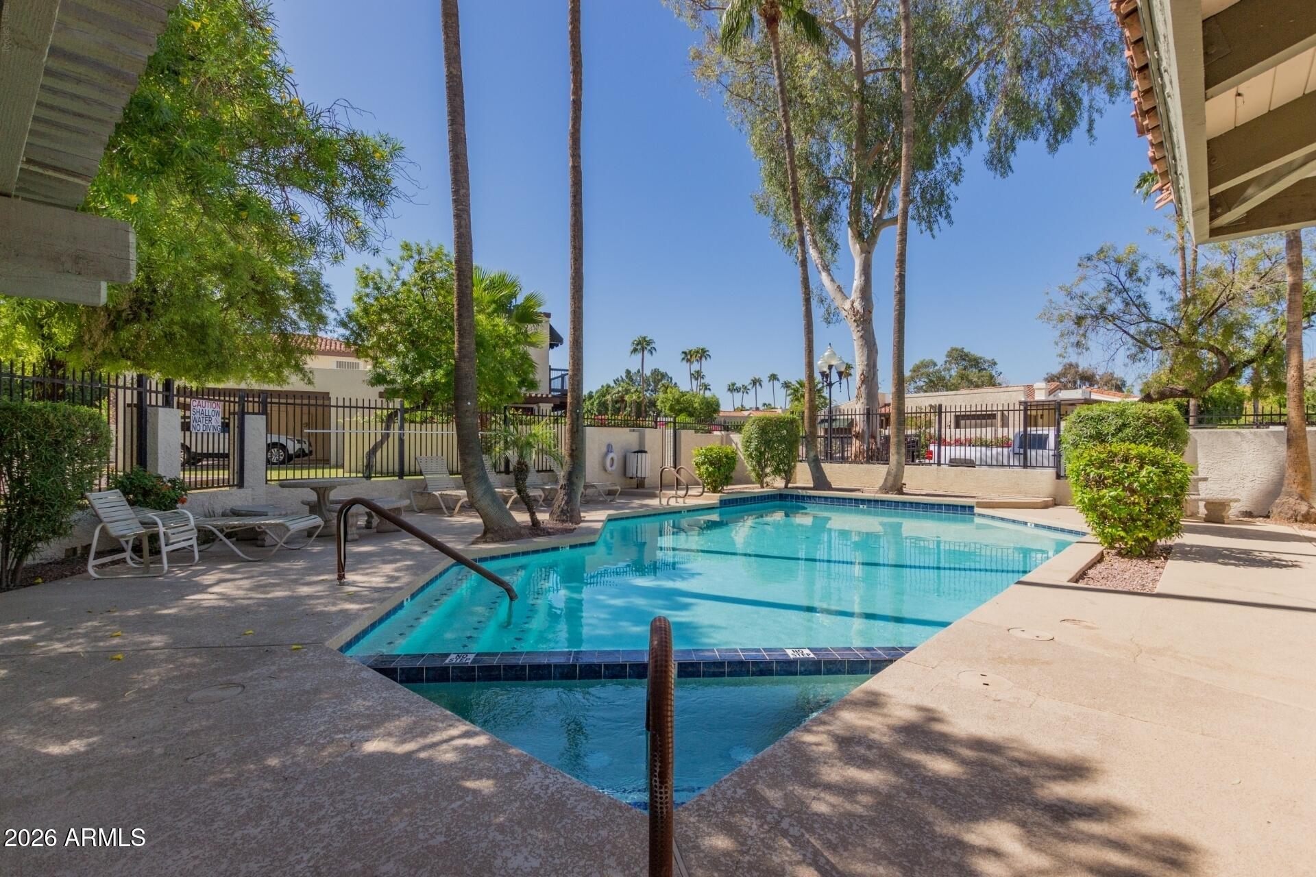POINTE SOUTH MOUNTAIN UNIT 2 - Residential