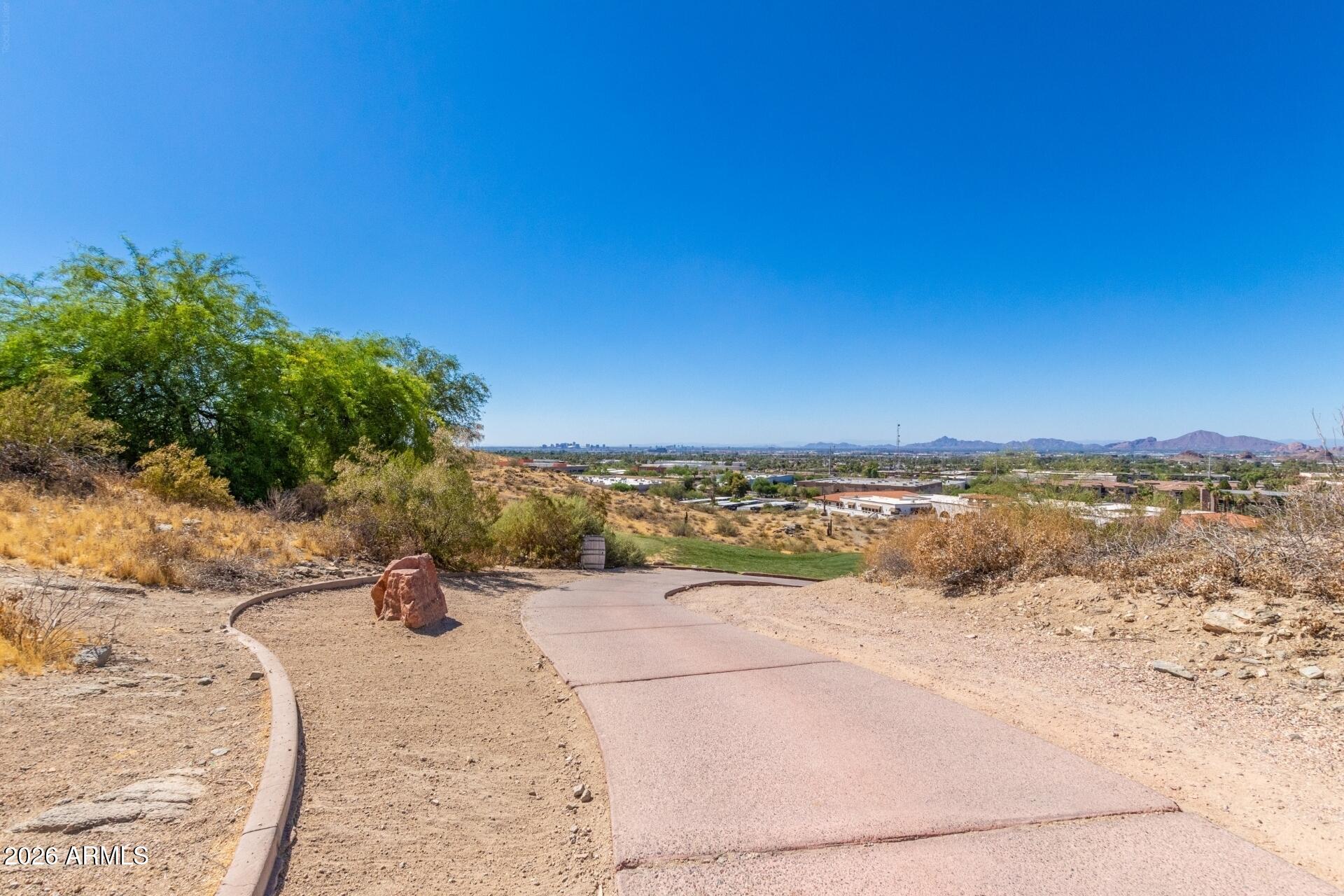 POINTE SOUTH MOUNTAIN UNIT 2 - Residential