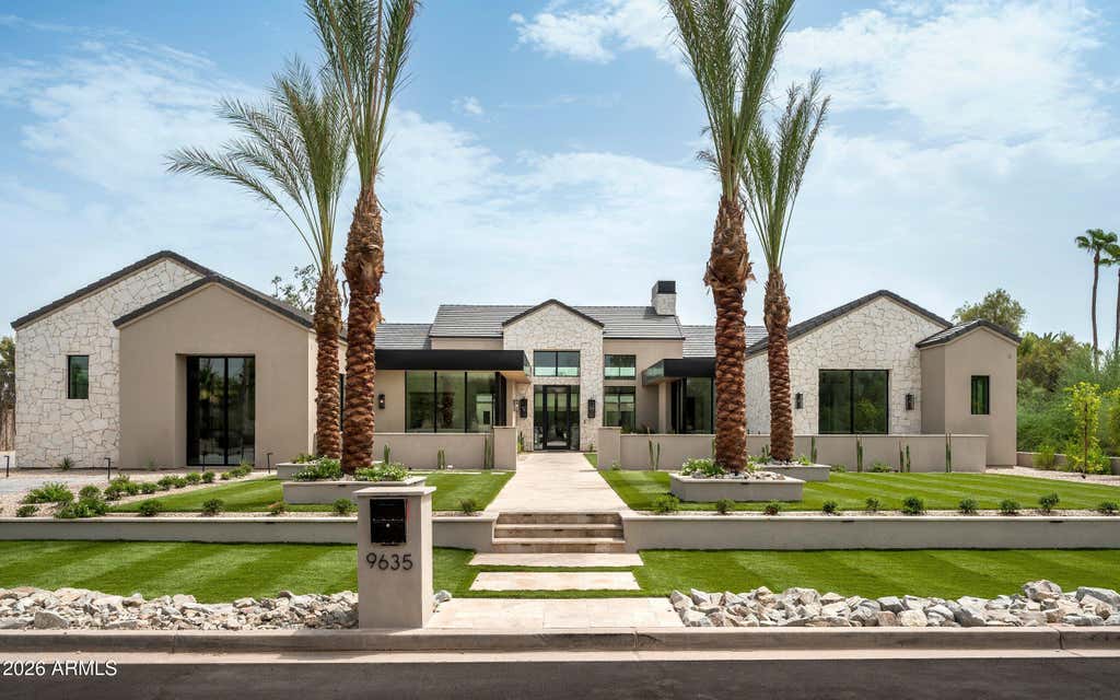 Photo of 9635 E Desert Cove Avenue, Scottsdale, AZ 85260 (MLS # 7062960)