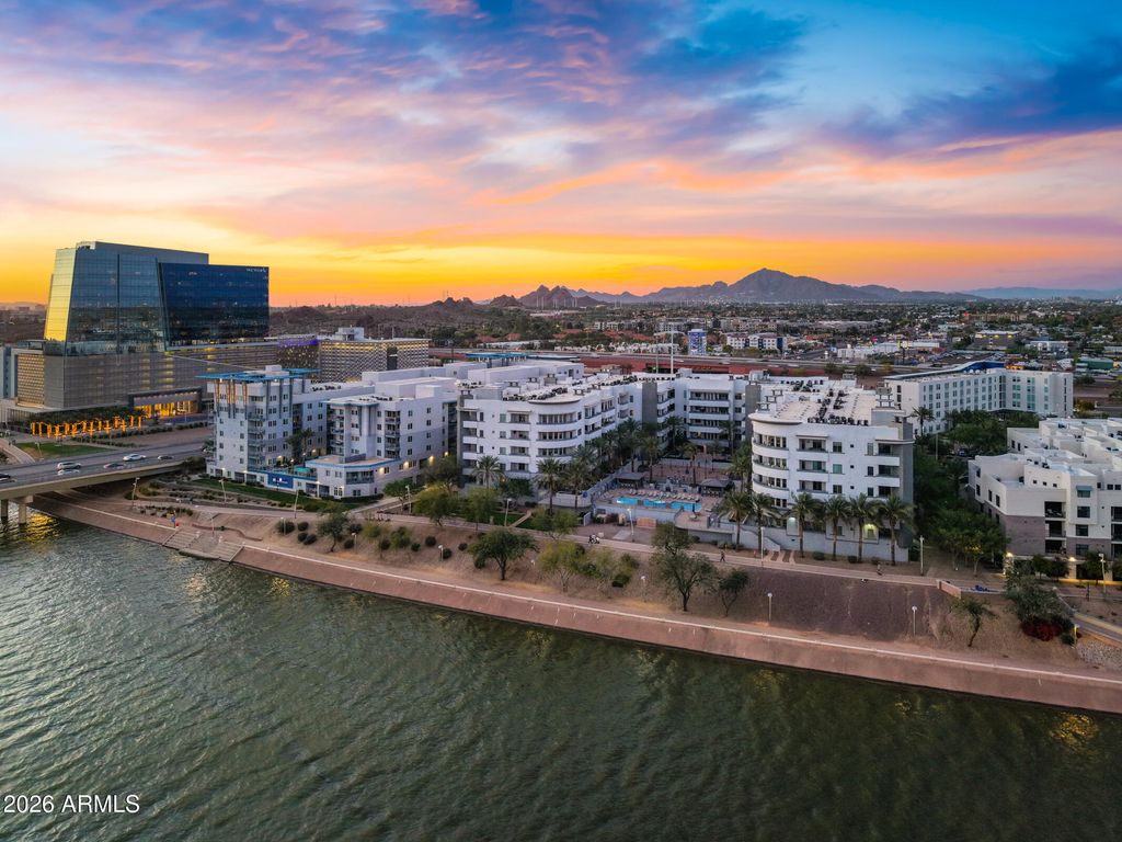 Photo of 945 E Playa Del Norte Drive #5016, Tempe, AZ 85288 (MLS # 6996926)