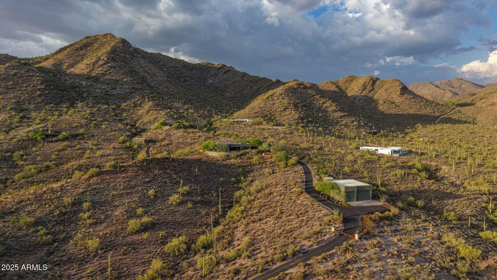 Photo of 43405 N Cottonwood Canyon Road, Cave Creek, AZ 85331 (MLS # 6913608)