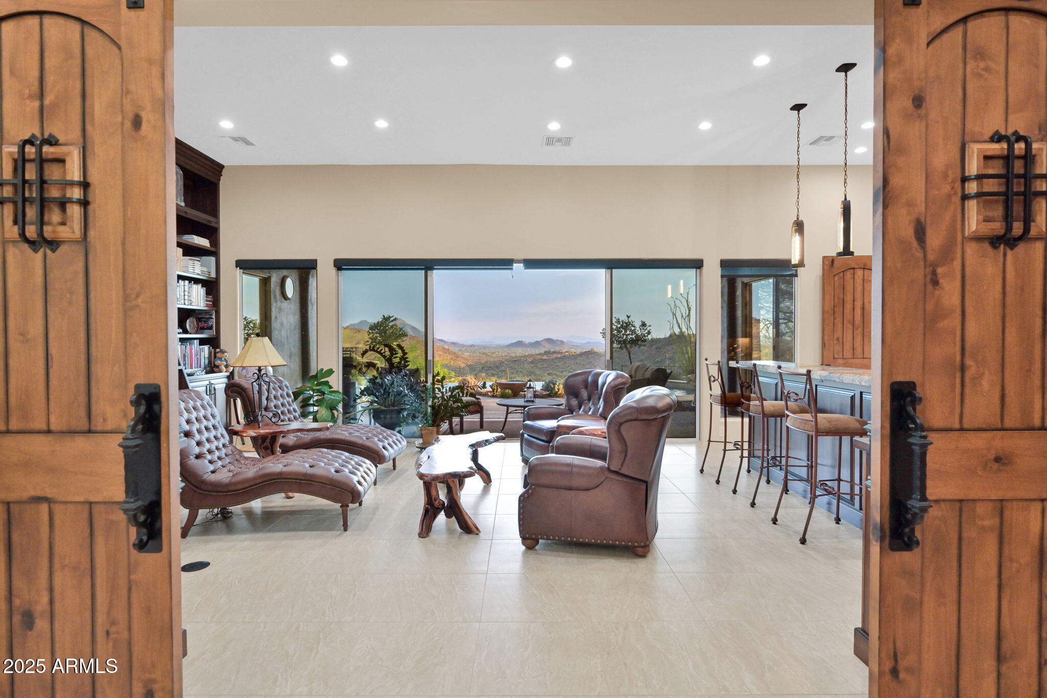 No HOA, Gated Privacy - Residential